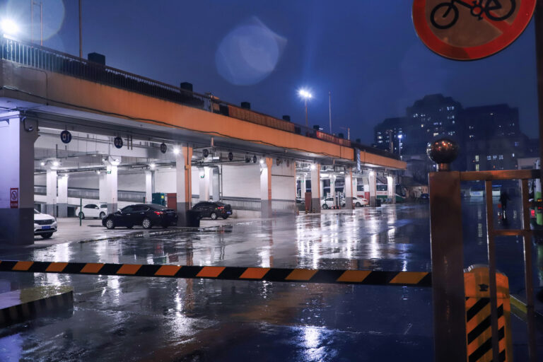 Xi Bolong - 1.After-the-Rainstorm